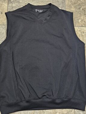 Pro Tour Men’s Black Sleeveless Athletic Vest